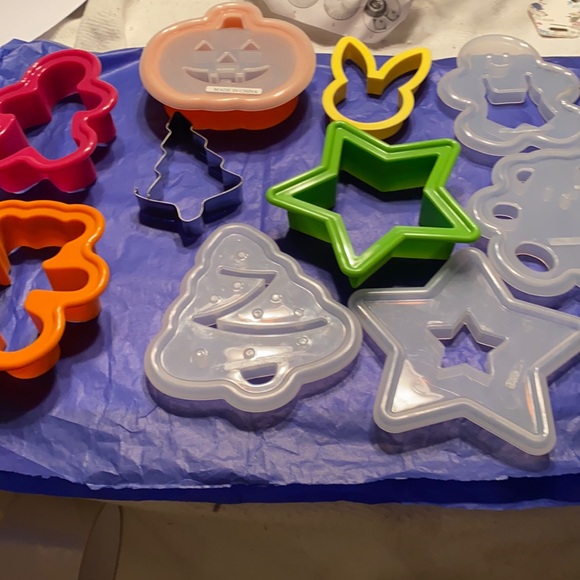 Other - Cookie Cutters NEW Total of 12